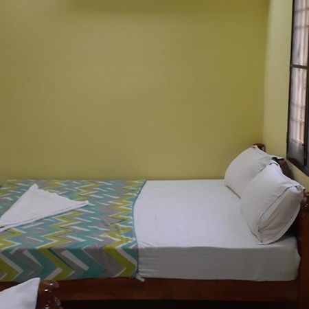 Varadhar Guest House Kanchipuram Buitenkant foto